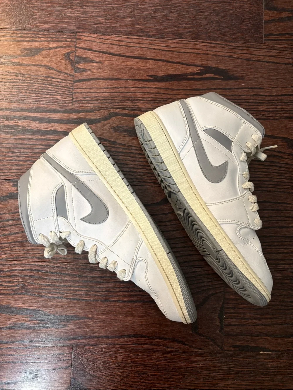 Jordan Air Jordan 1 Mid White Stealth Grey Sneakers Men’s US 12